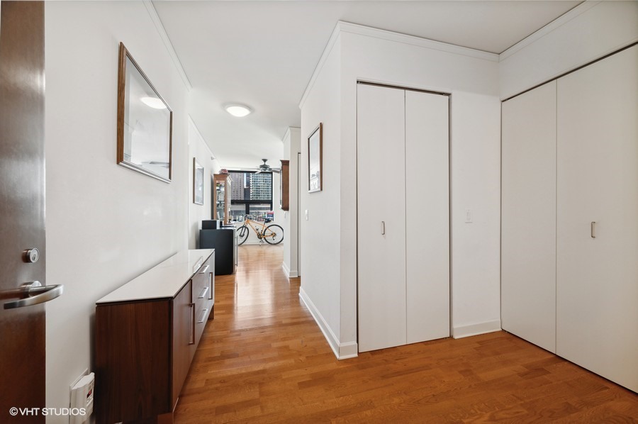 201 N Westshore Drive Unit: 607