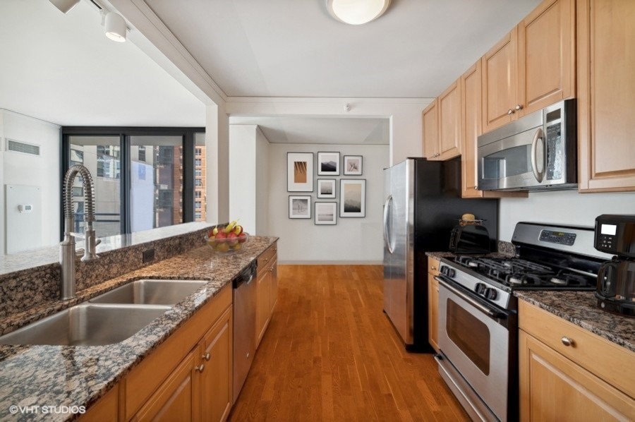 201 N Westshore Drive Unit: 607