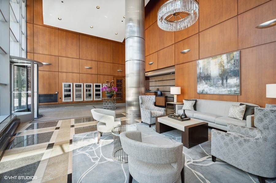 201 N Westshore Drive Unit: 607