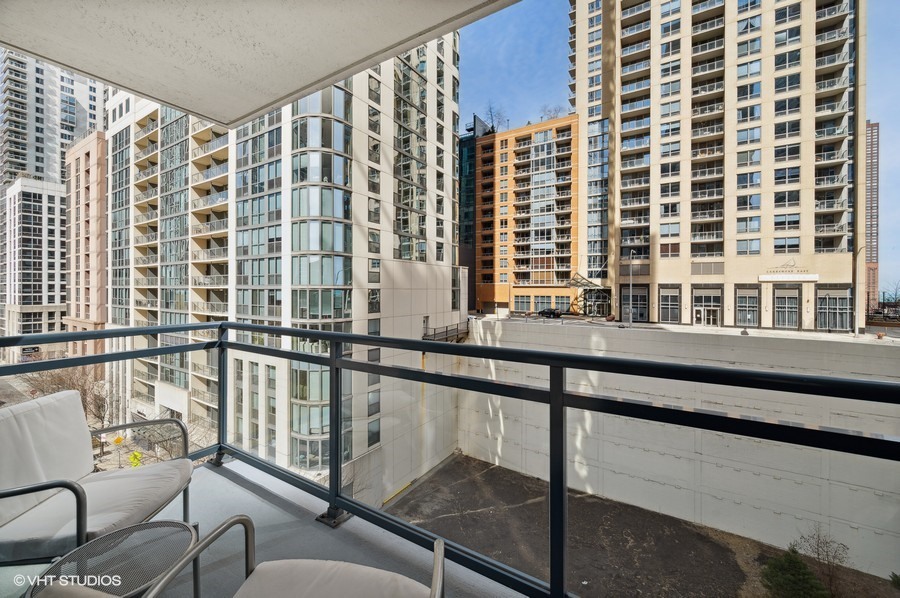 201 N Westshore Drive Unit: 607