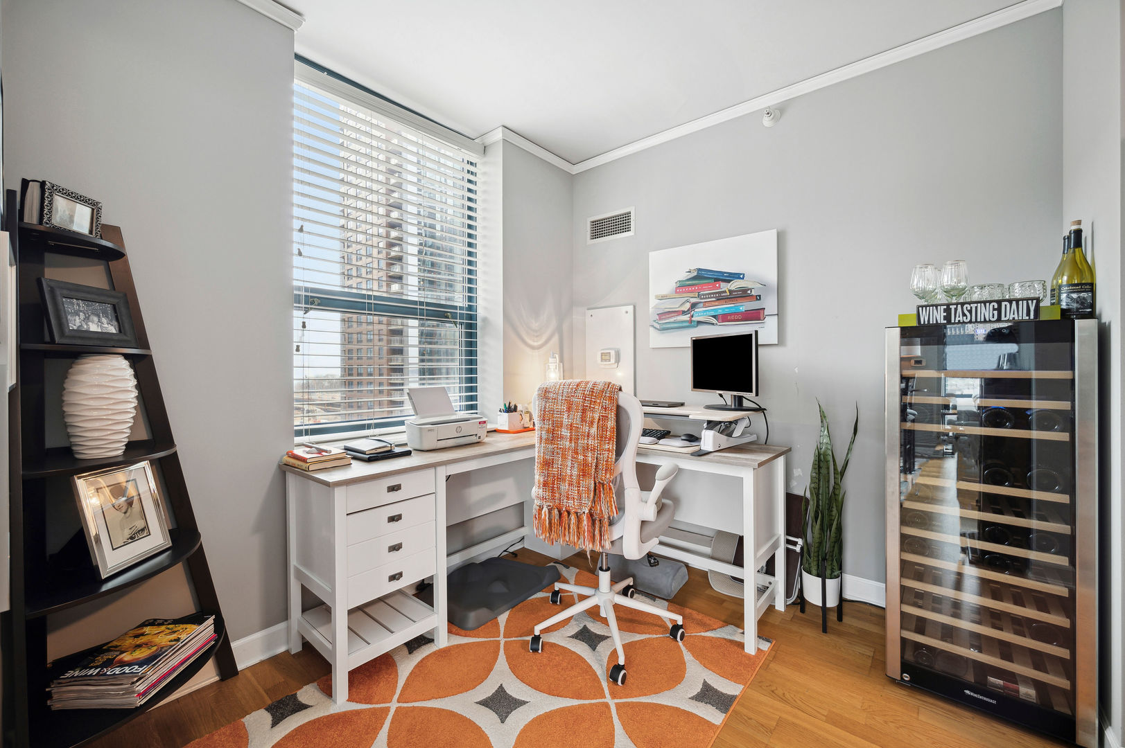 201 N Westshore Drive Unit: 1207