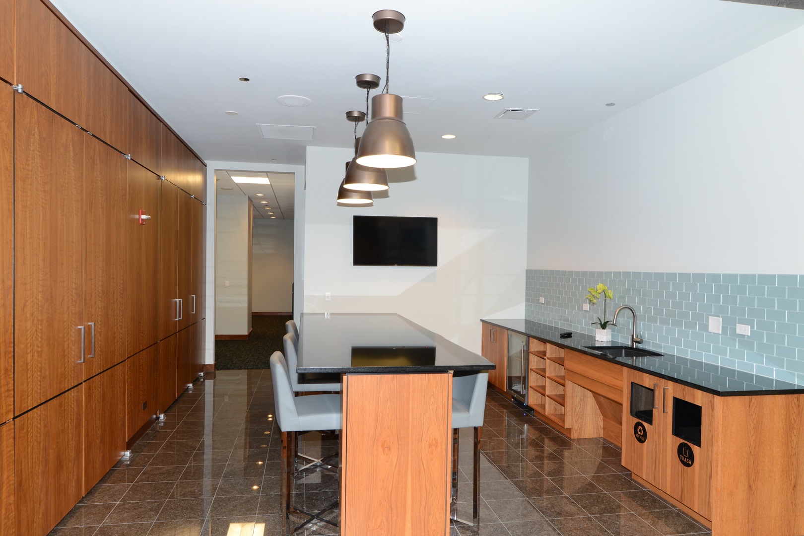 420 E Waterside Drive Unit: 309