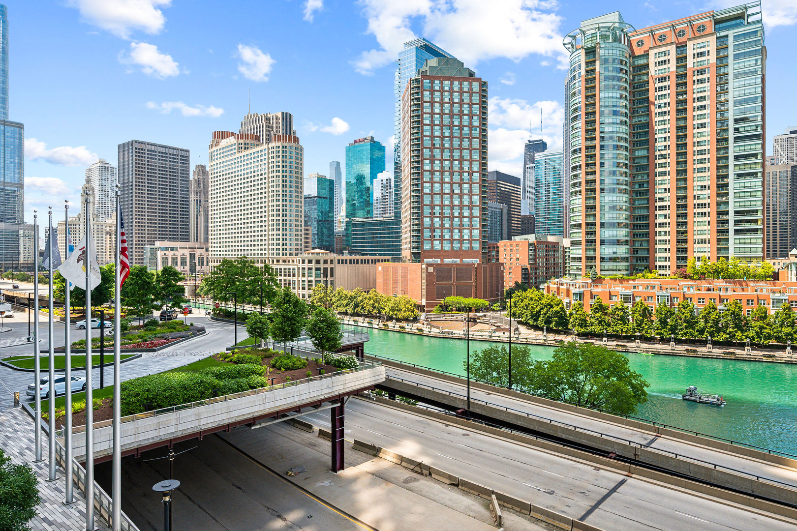 420 E Waterside Drive Unit: 309