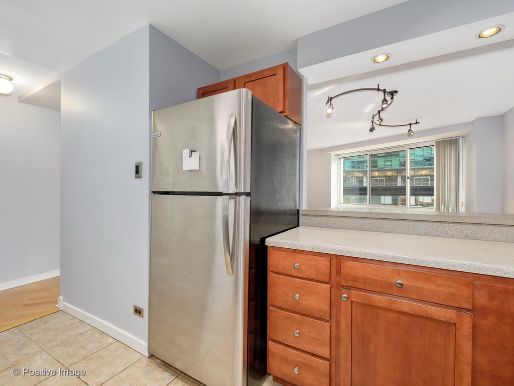 211 E Ohio Street Unit: 1416