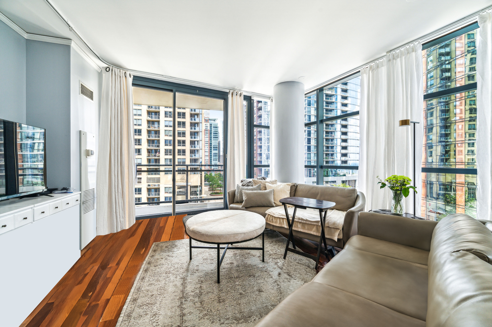 201 N WESTSHORE Drive Unit: 908