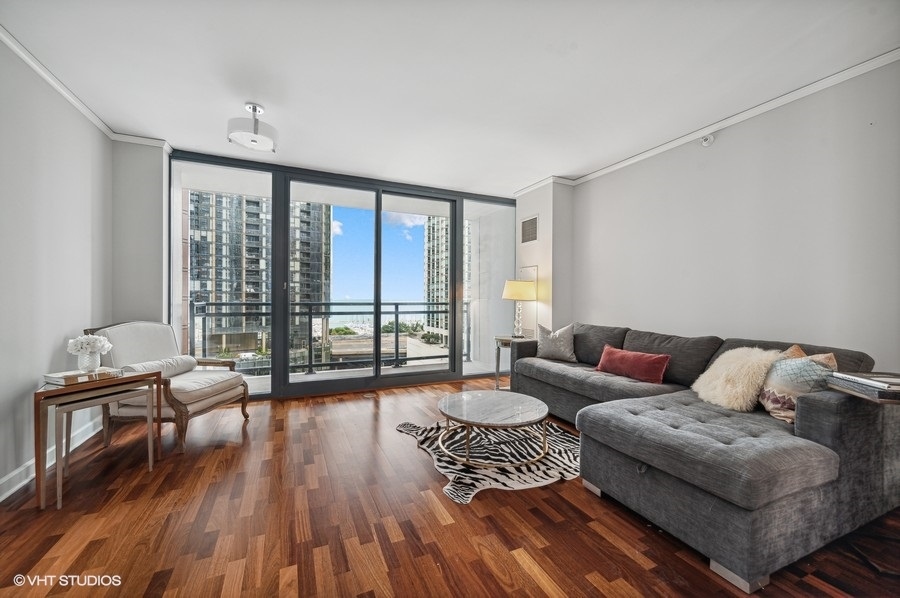 201 N Westshore Drive Unit: 1004