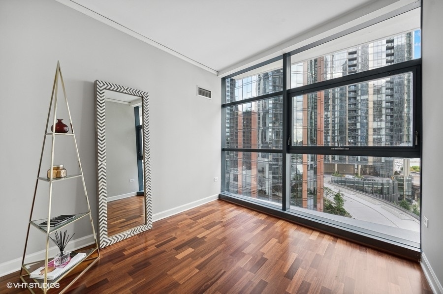 201 N Westshore Drive Unit: 1004