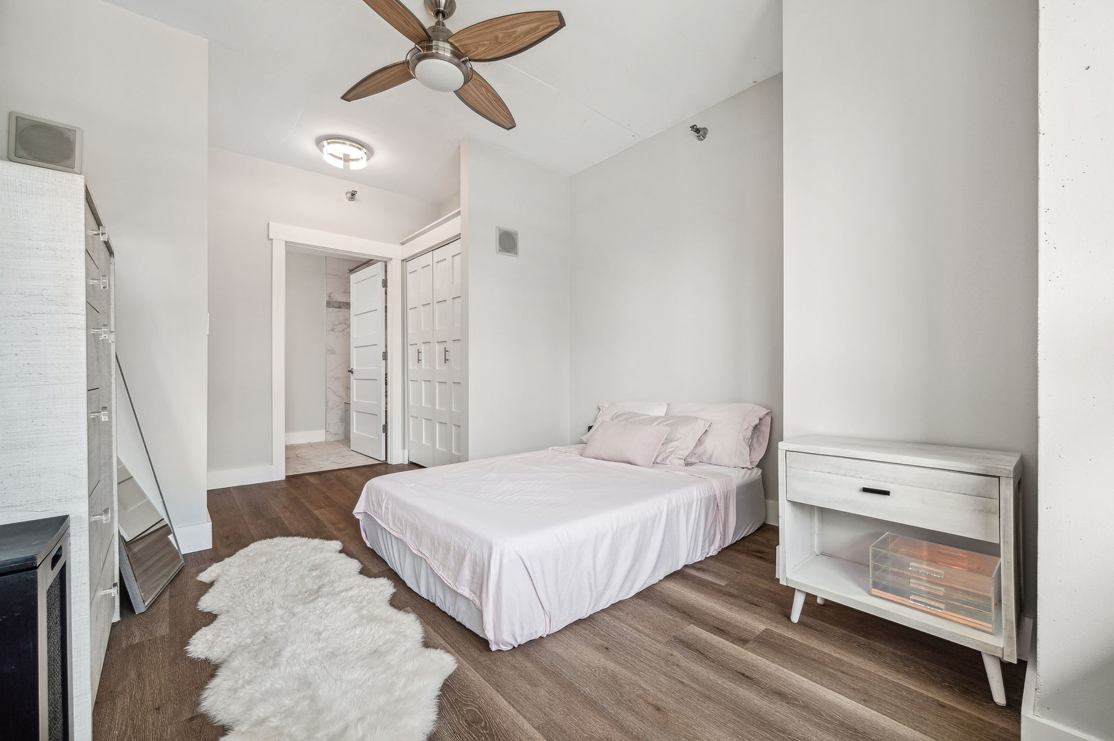 701 S Wells Street Unit: 903