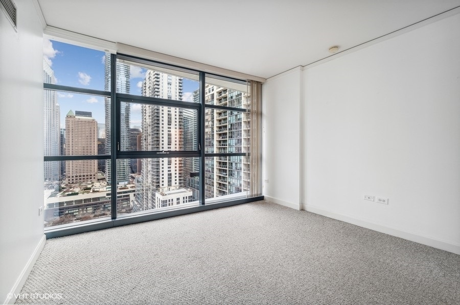 201 N WESTSHORE Drive Unit: 2605