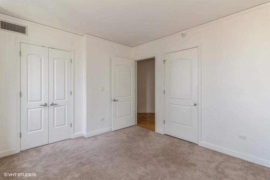 420 E Waterside Drive Unit: 2910