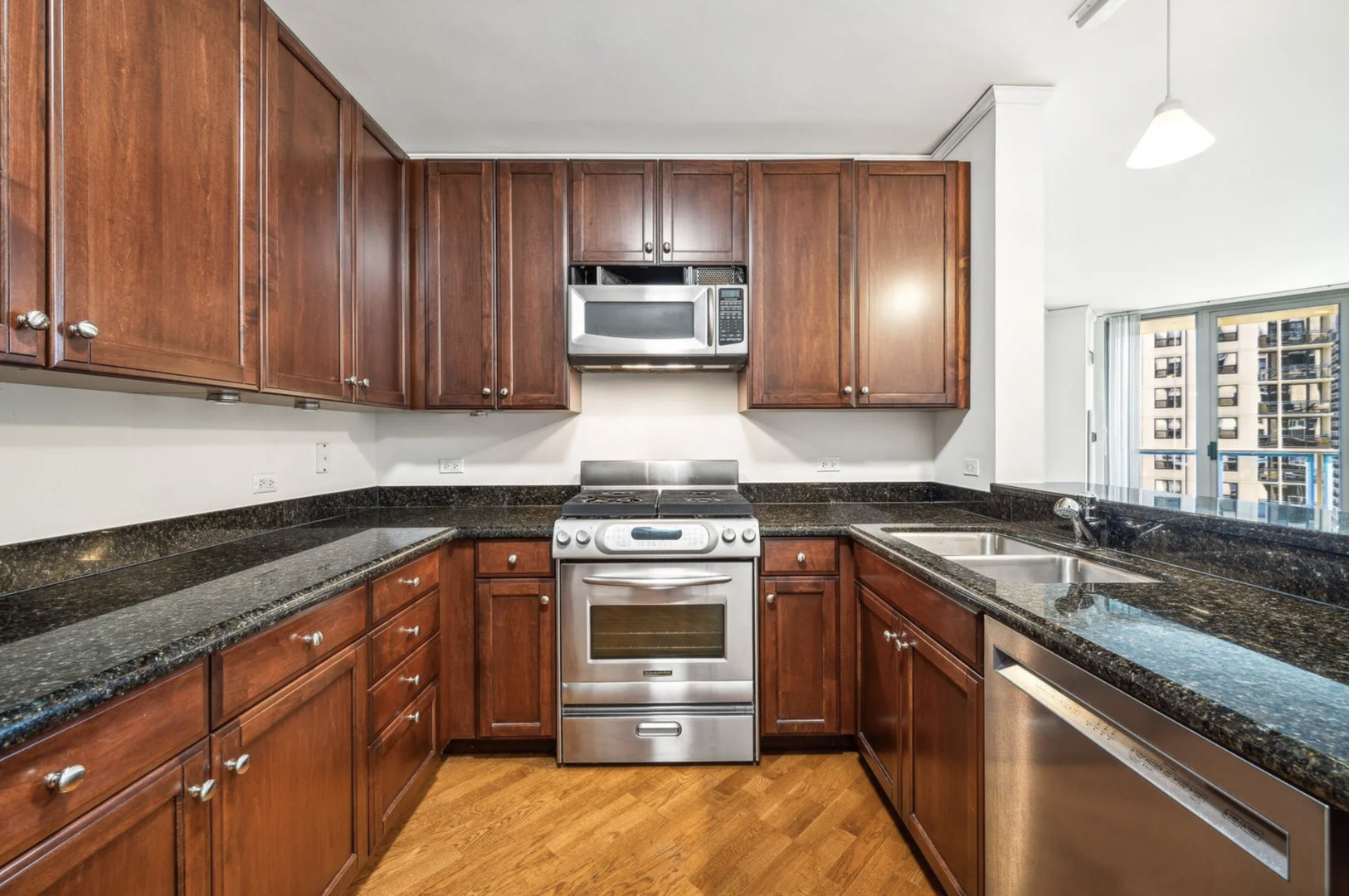 420 E Waterside Drive Unit: 2002