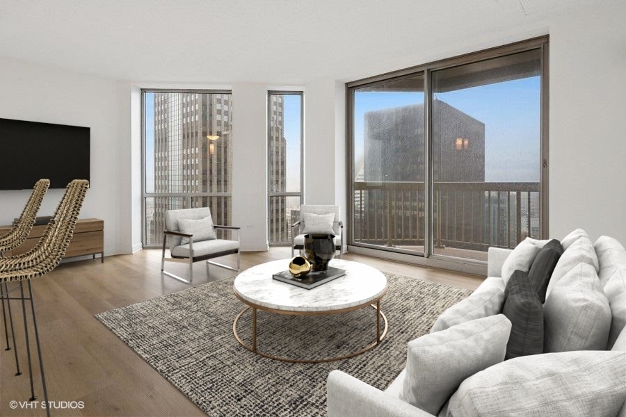 222 N COLUMBUS Drive Unit: 4602