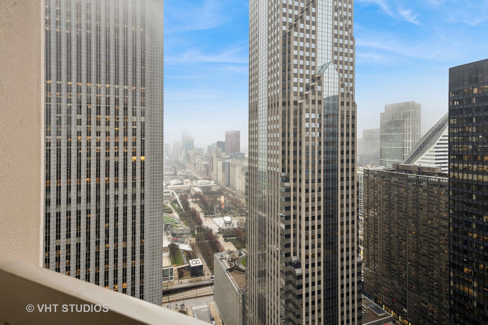 222 N COLUMBUS Drive Unit: 4602