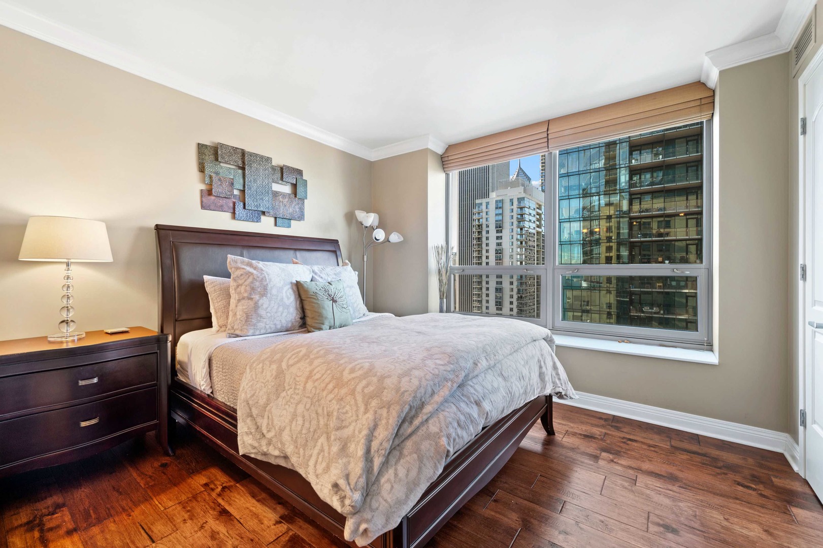 420 E Waterside Drive Unit: 3310