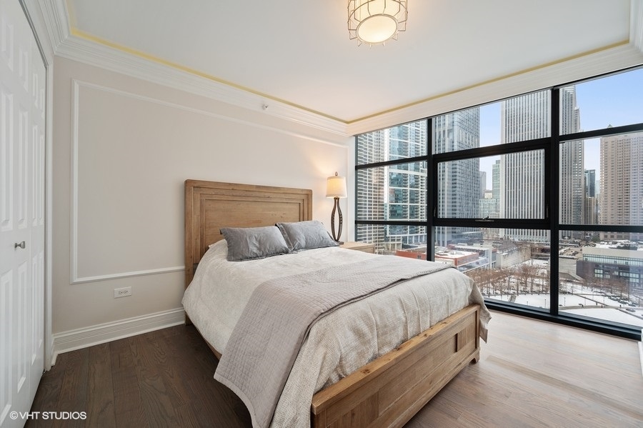 201 N WESTSHORE Drive Unit: 1601