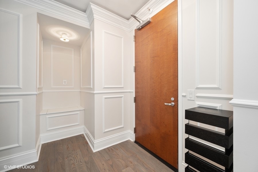 201 N WESTSHORE Drive Unit: 1601