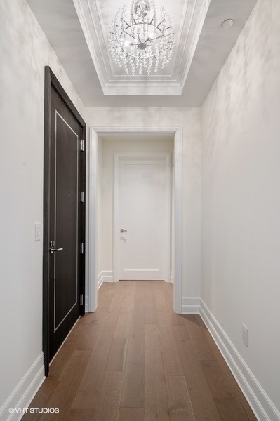 435 N Michigan Avenue Unit: 616