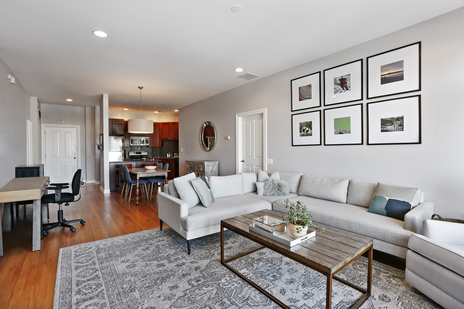 1355 W Washington Boulevard Unit: 5A