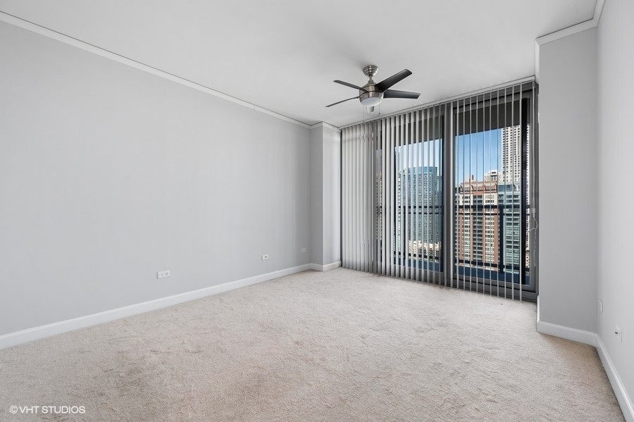 450 E WATERSIDE Drive Unit: 2001