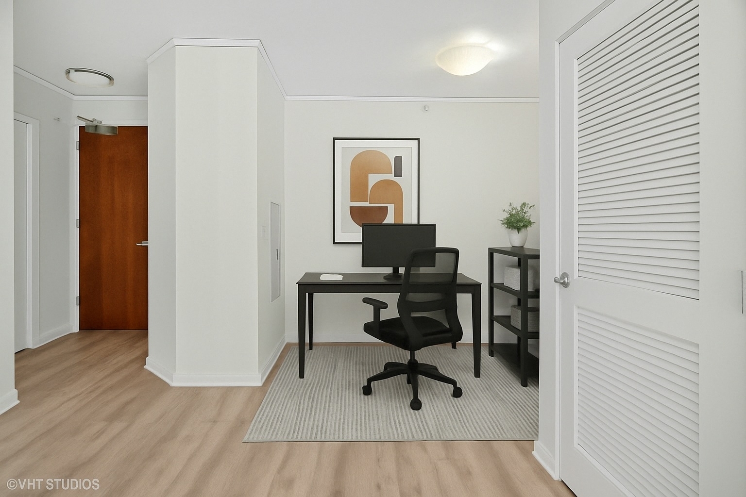 420 E Waterside Drive Unit: 1110