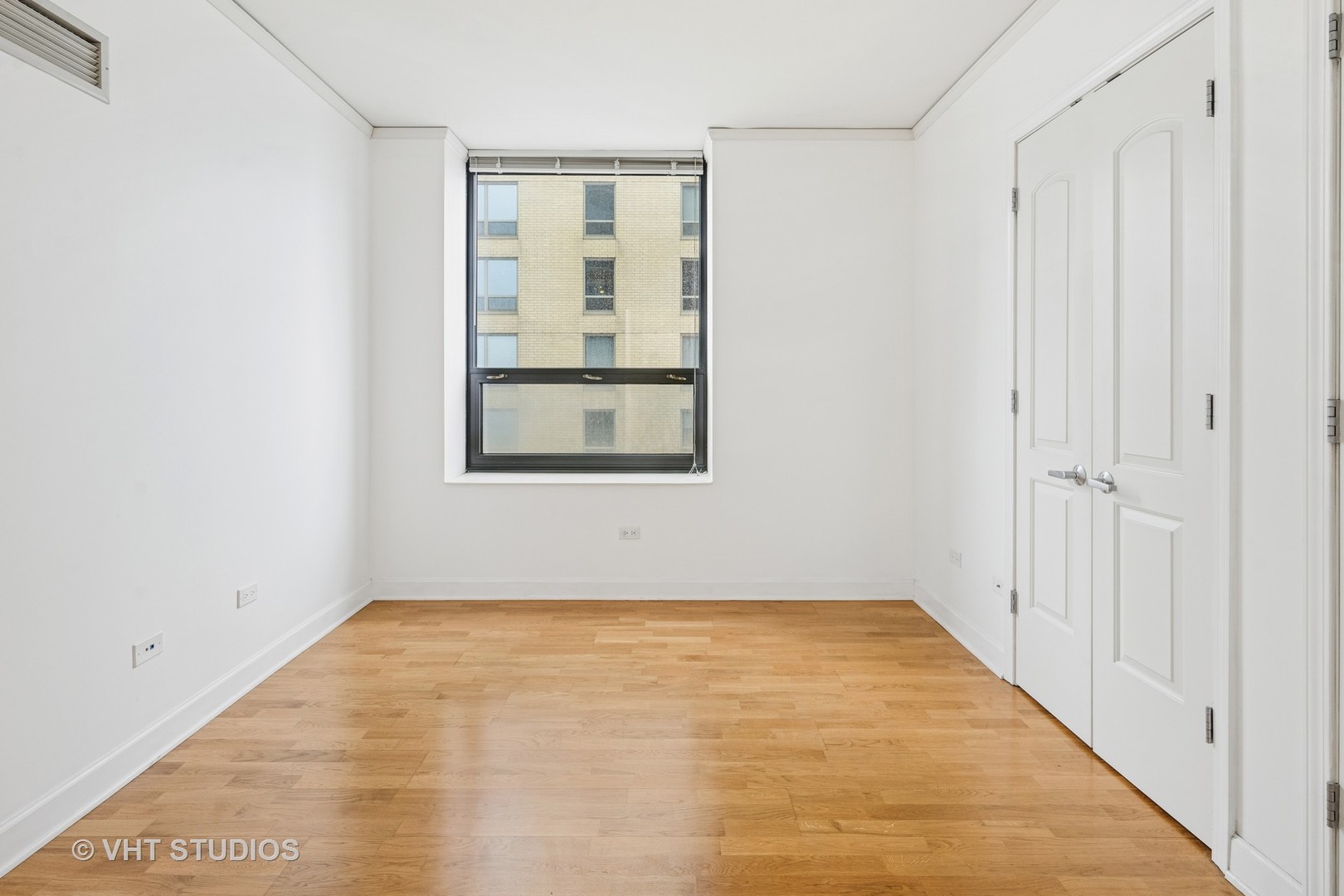 450 E Waterside Drive Unit: 1808