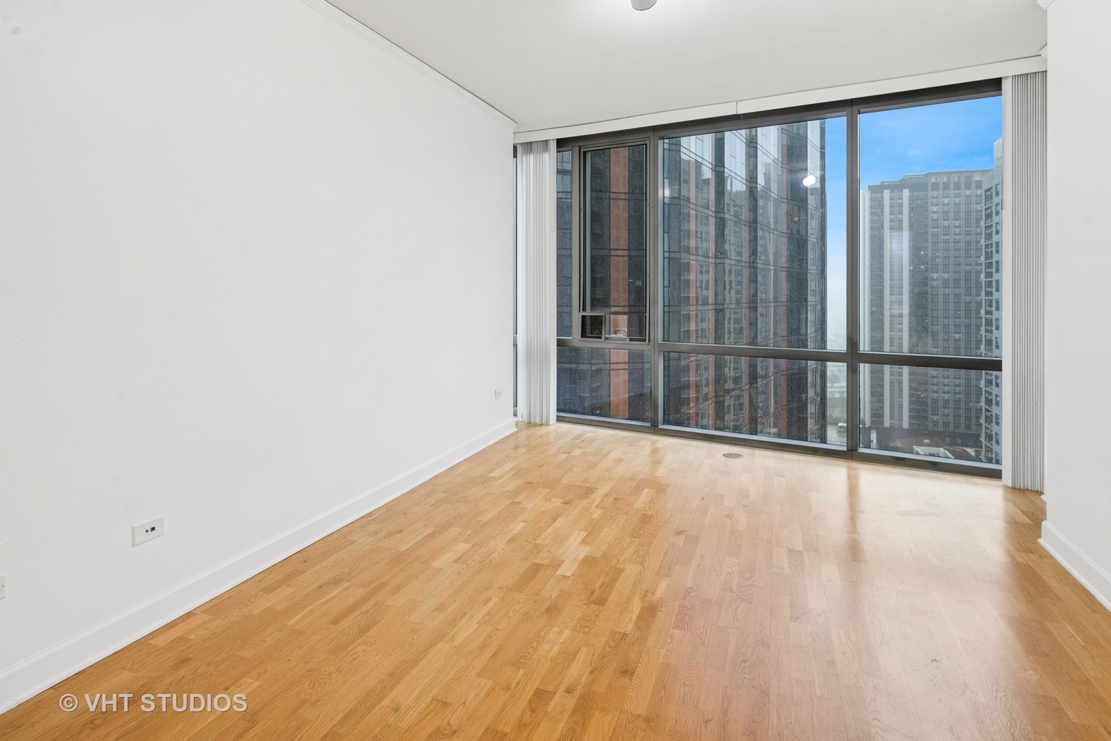 450 E Waterside Drive Unit: 1808