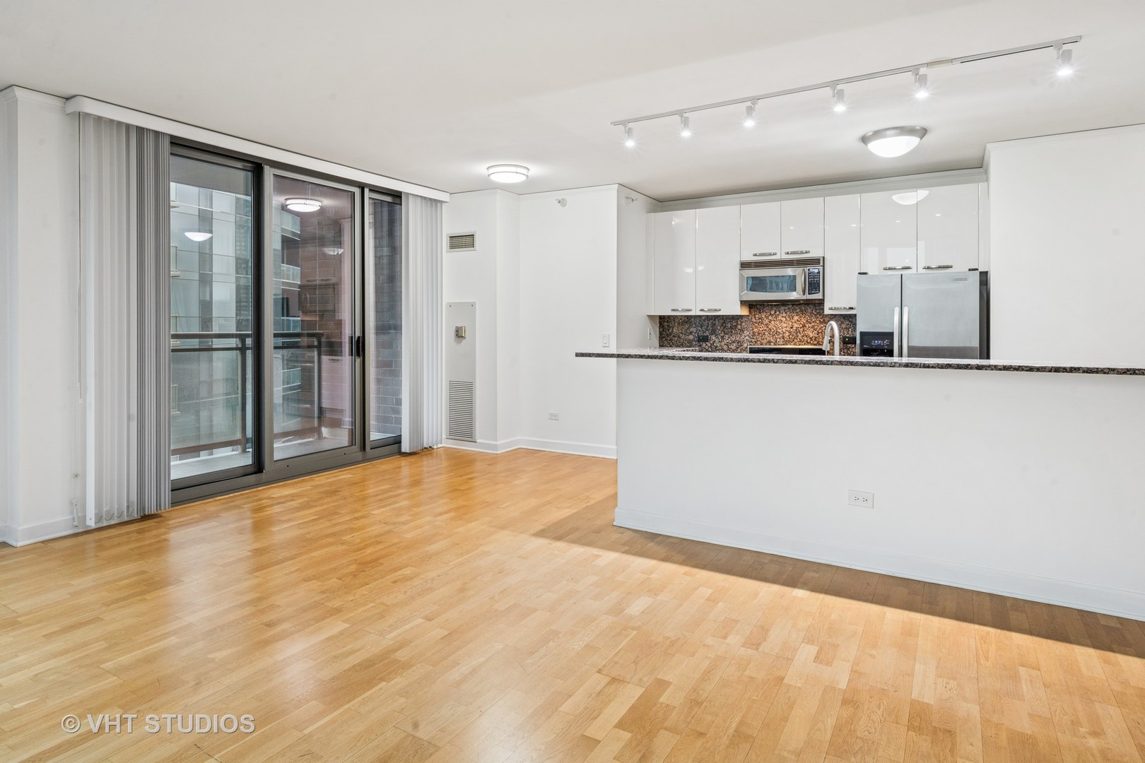 450 E Waterside Drive Unit: 1808