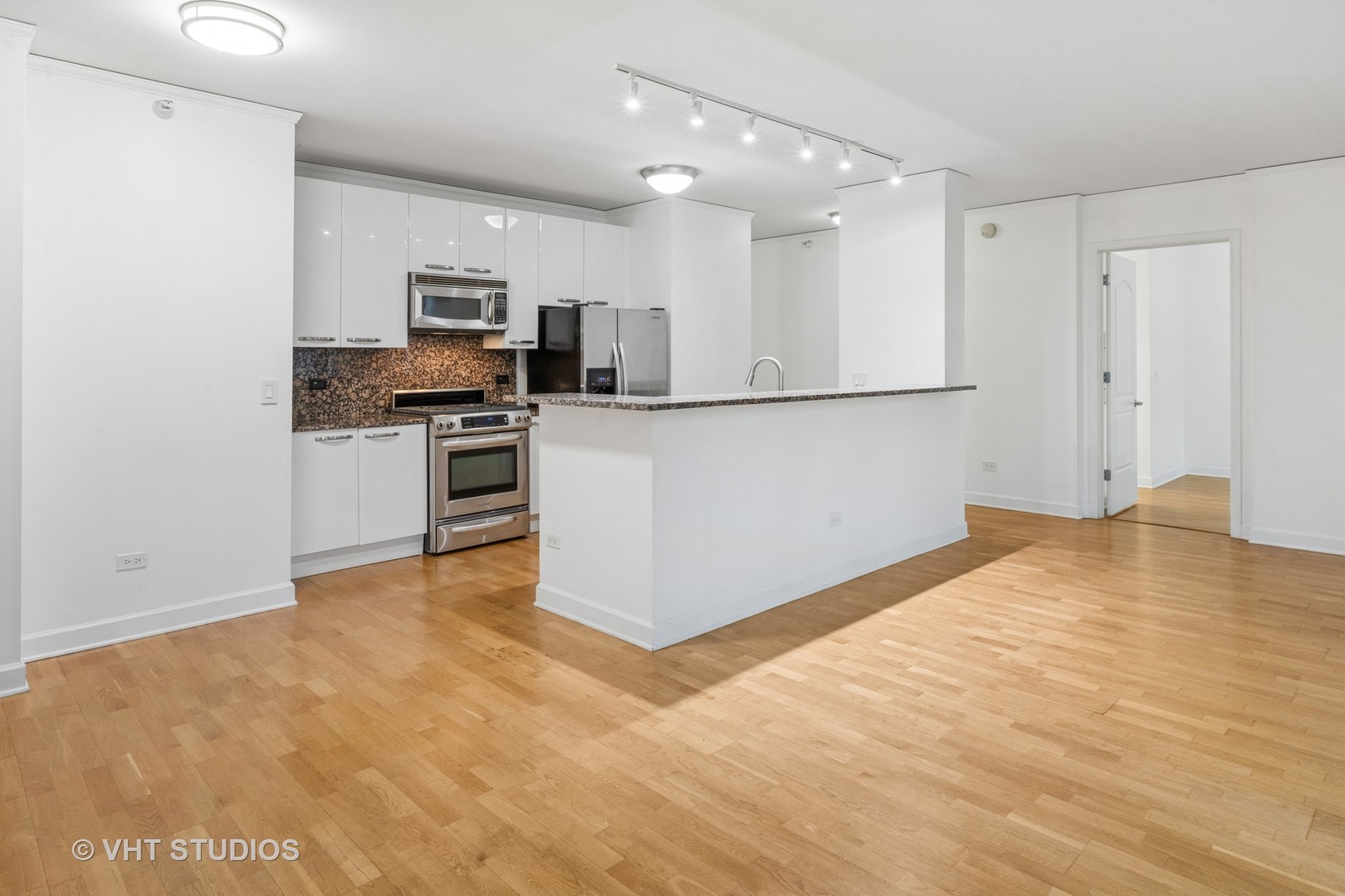 450 E Waterside Drive Unit: 1808