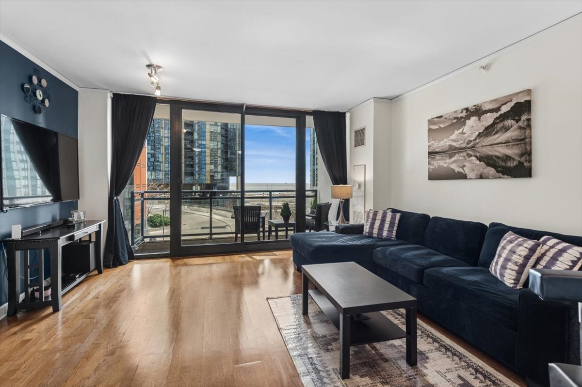 201 N Westshore Drive Unit: 704