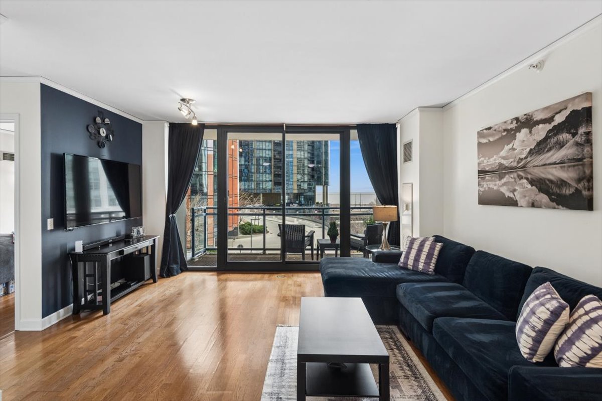 201 N Westshore Drive Unit: 704