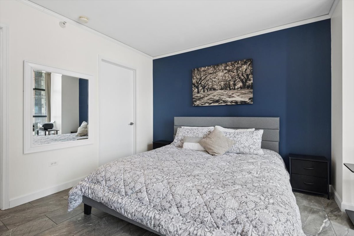 201 N Westshore Drive Unit: 704