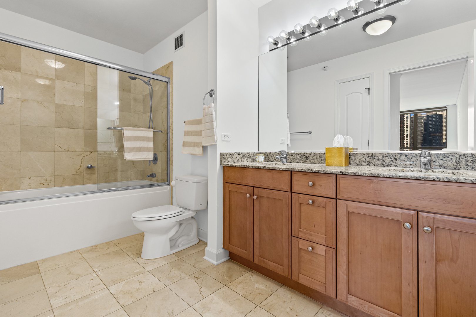 420 E WATERSIDE Drive Unit: 709