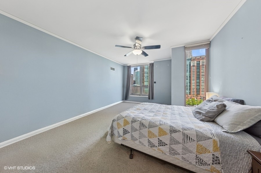 420 E WATERSIDE Drive Unit: 709