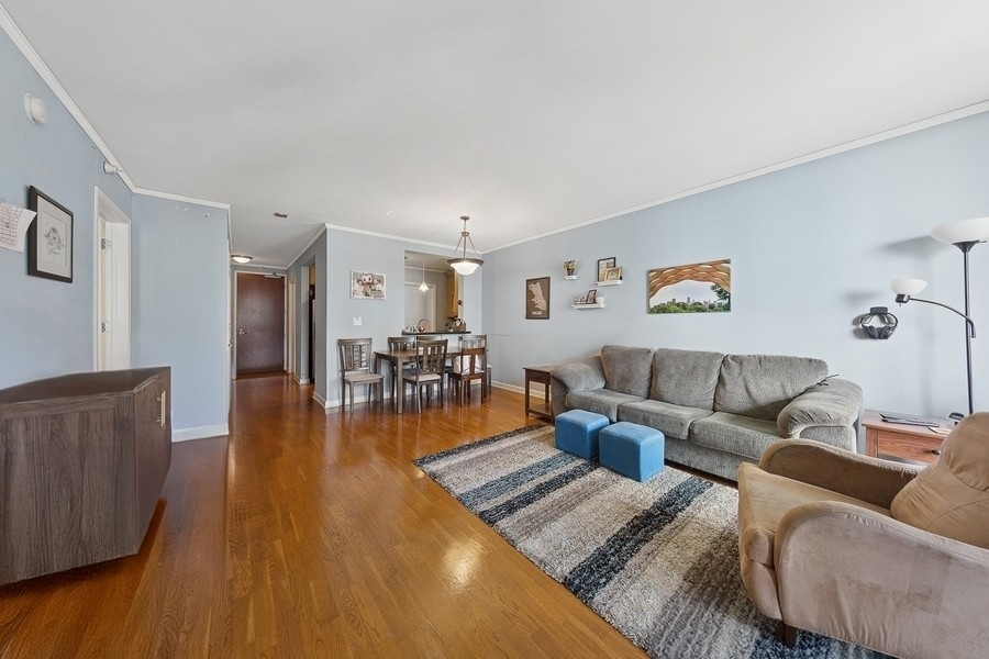 420 E WATERSIDE Drive Unit: 709