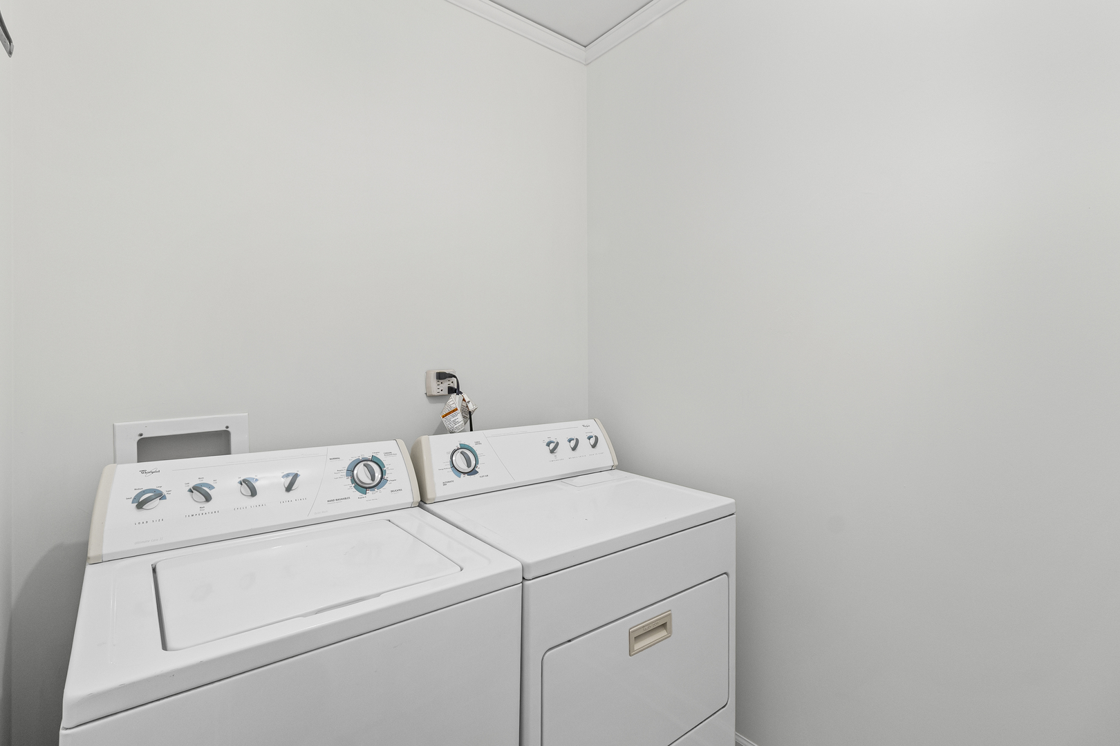 420 E WATERSIDE Drive Unit: 709