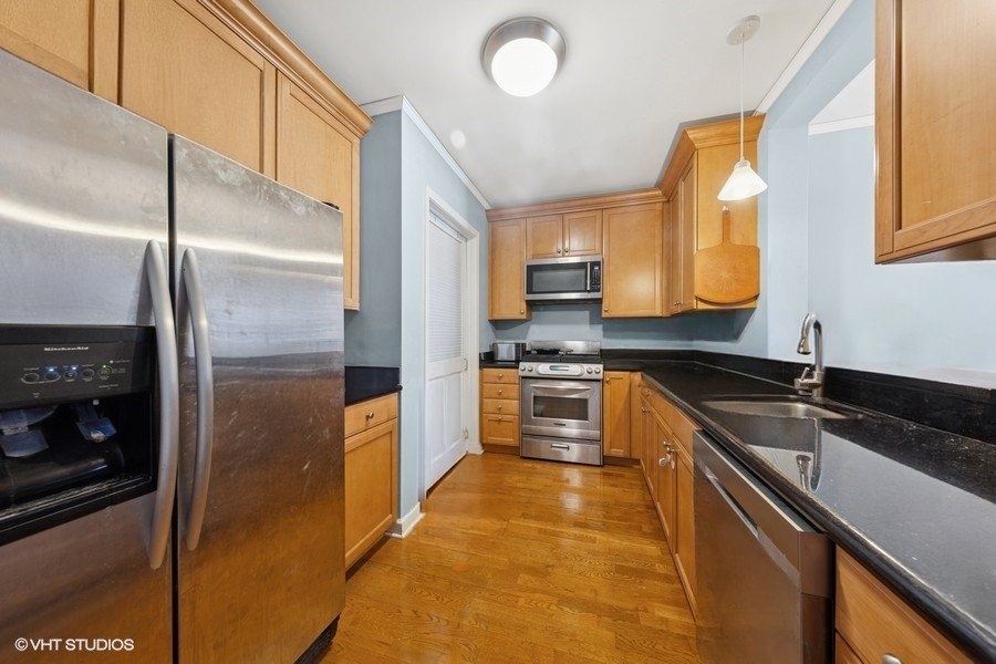 420 E WATERSIDE Drive Unit: 709