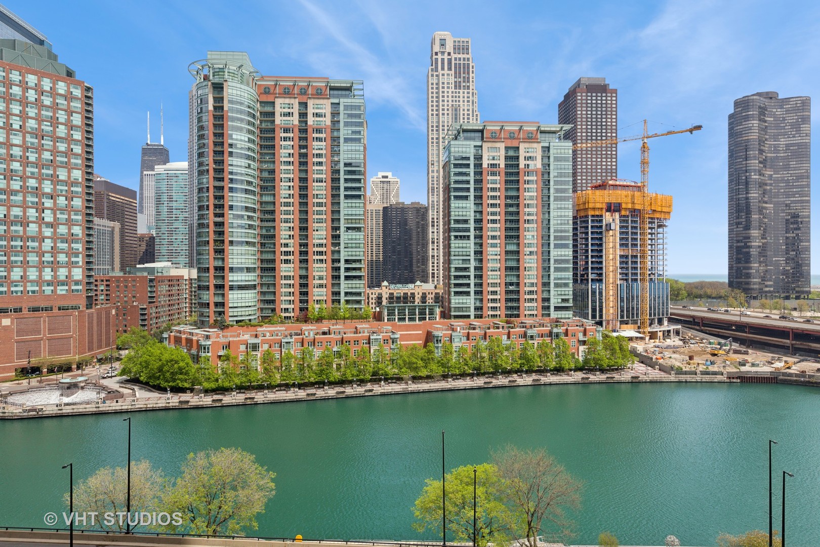 420 E WATERSIDE Drive Unit: 709
