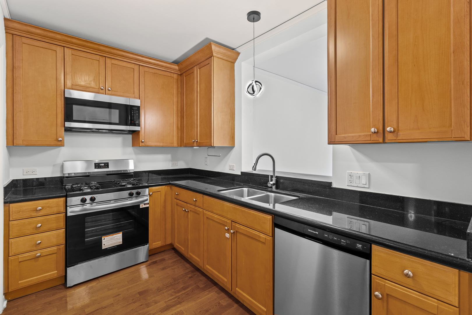 420 E WATERSIDE Drive Unit: 709