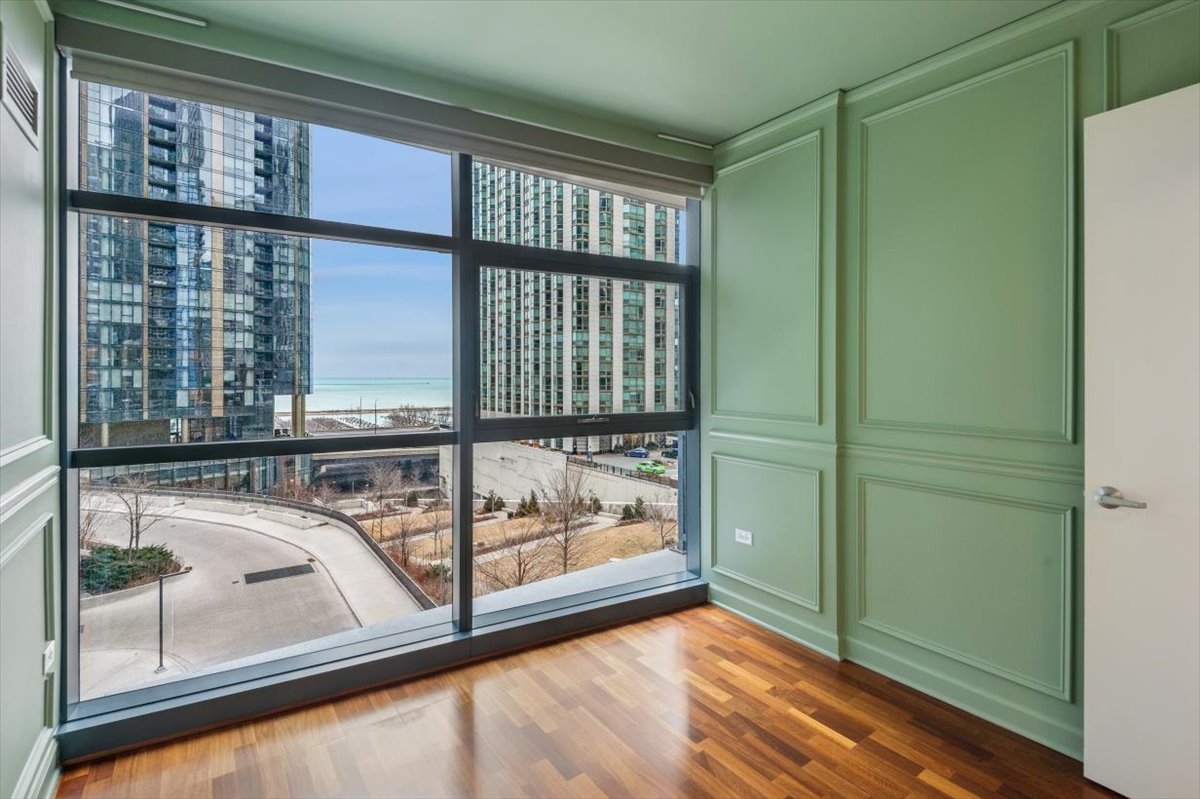 201 N Westshore Drive Unit: 904