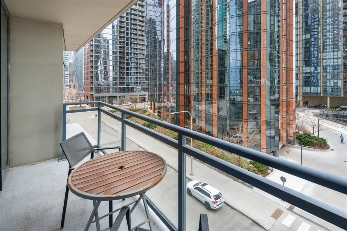 201 N Westshore Drive Unit: 904