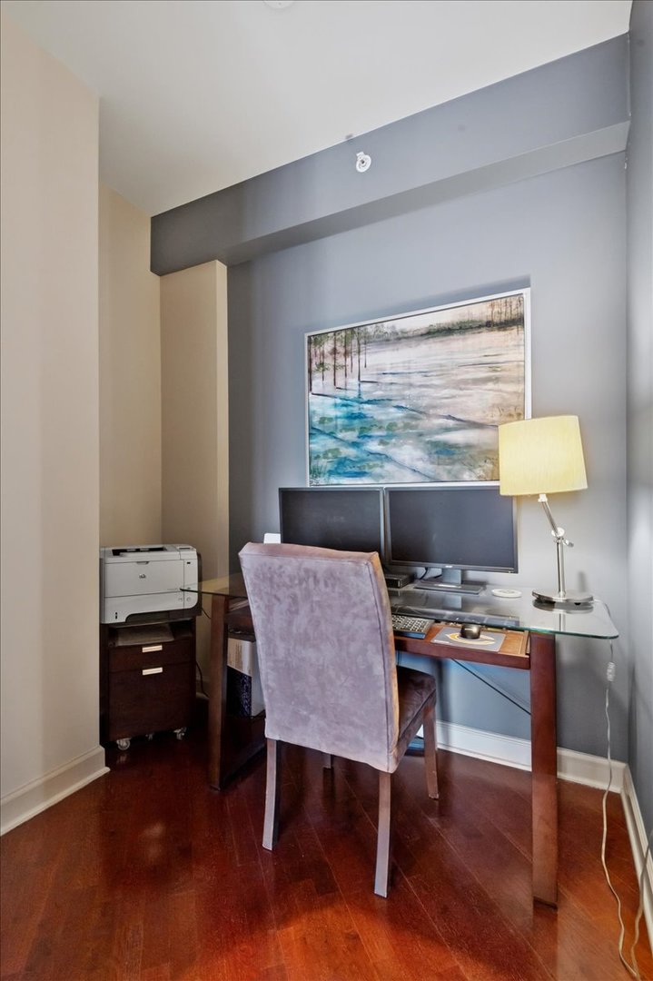 1235 S Prairie Avenue Unit: 3101