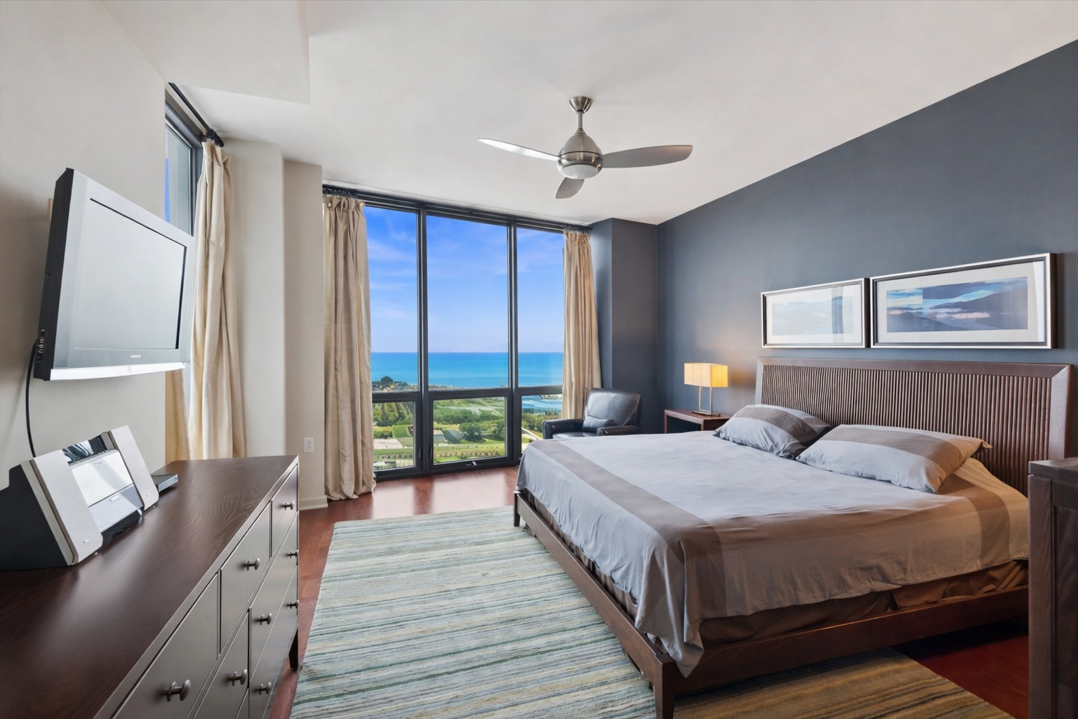 1235 S Prairie Avenue Unit: 3101