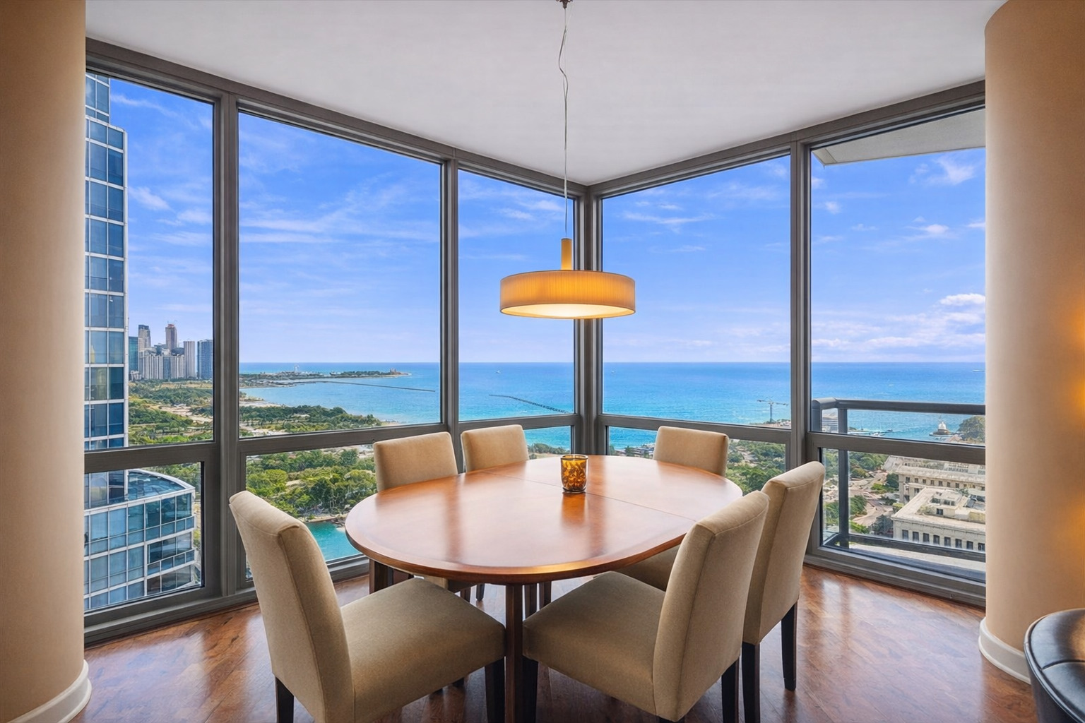 1235 S Prairie Avenue Unit: 3101