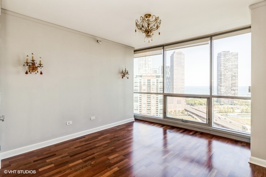 420 E WATERSIDE Drive Unit: 2214