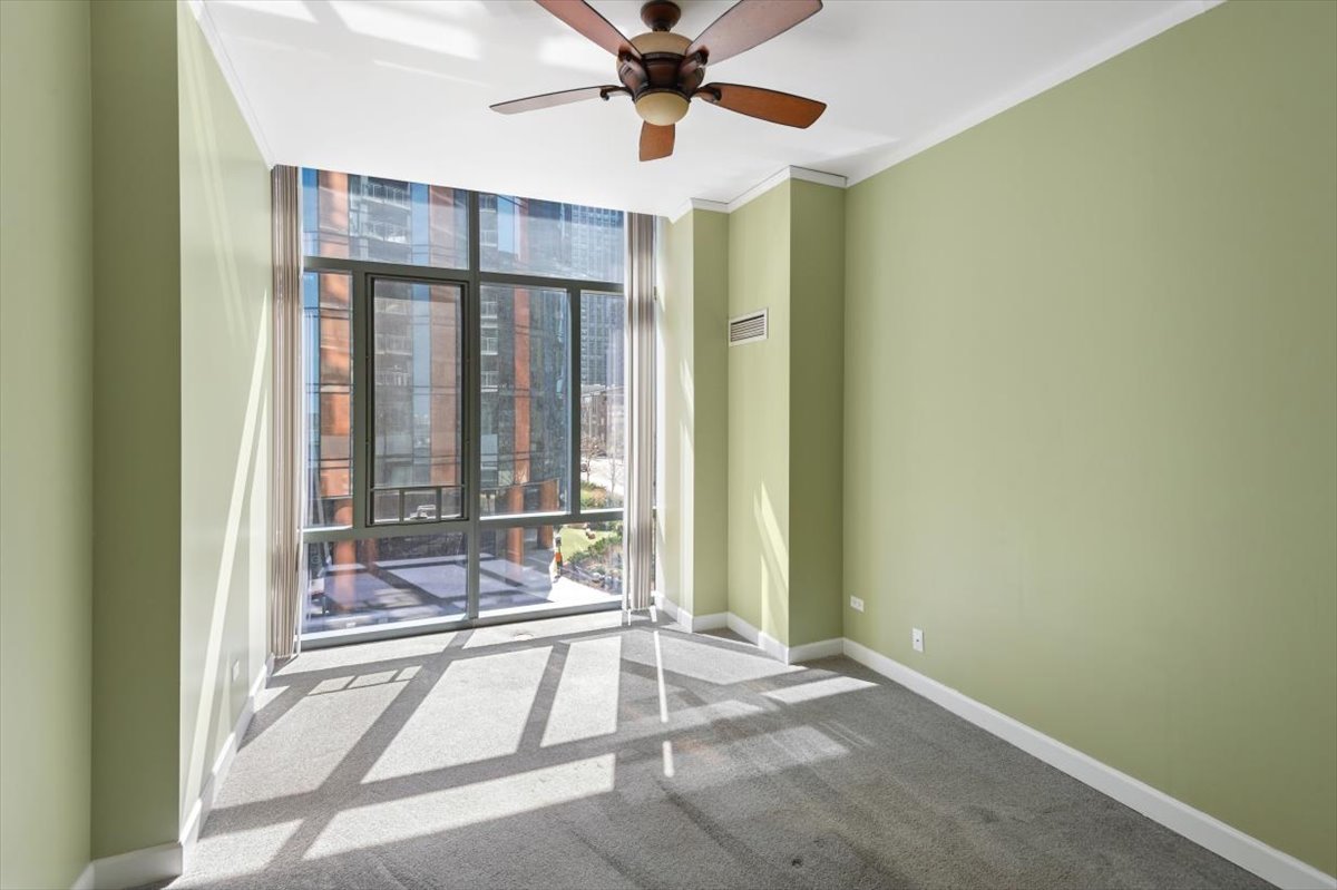 450 E Waterside Drive Unit: 206