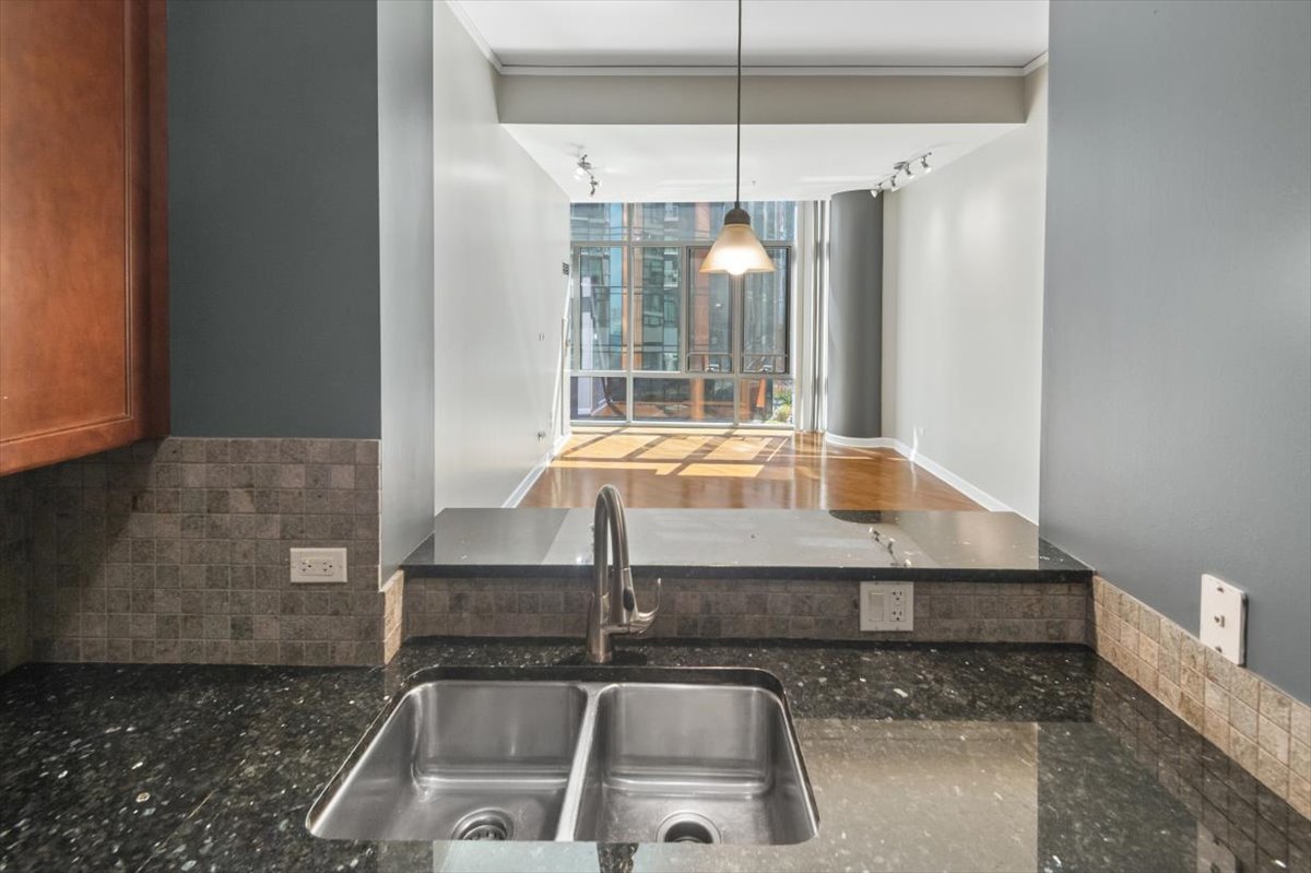 450 E Waterside Drive Unit: 206