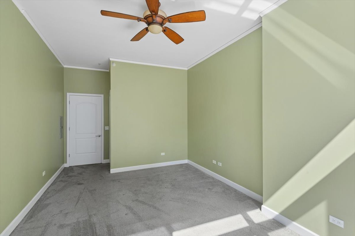 450 E Waterside Drive Unit: 206