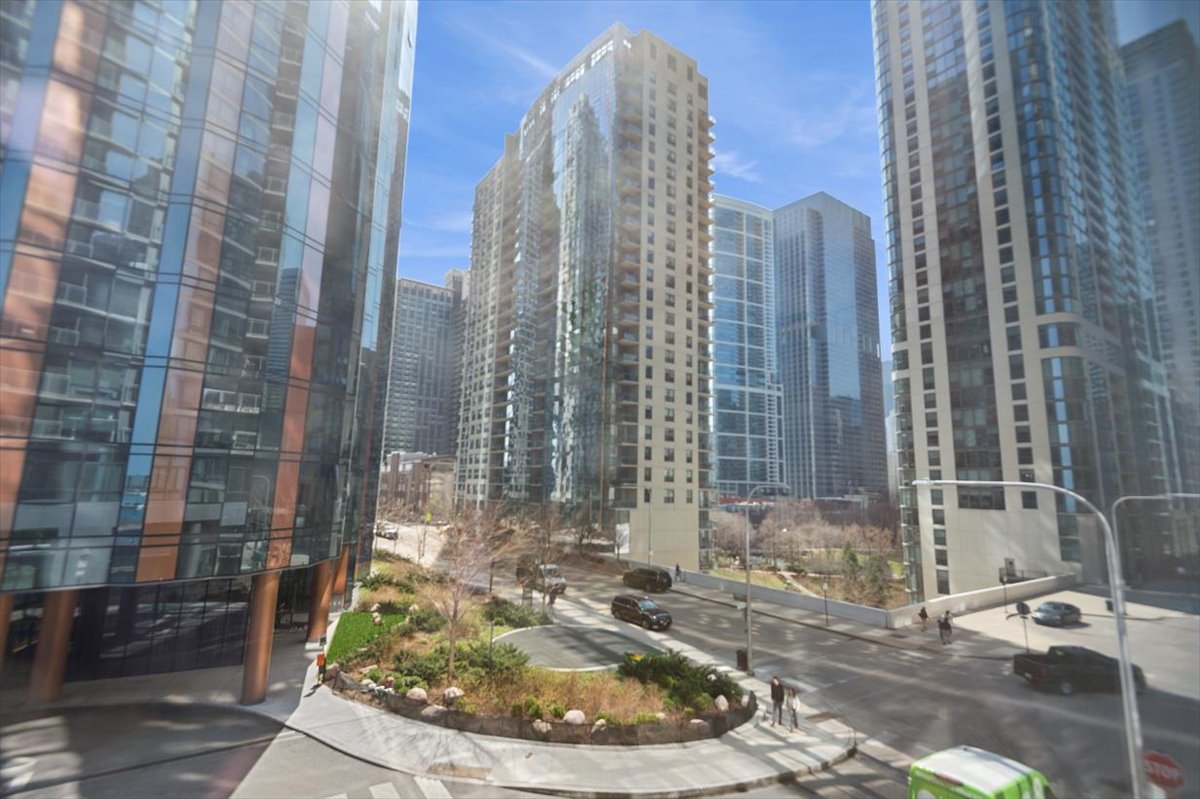 450 E Waterside Drive Unit: 206