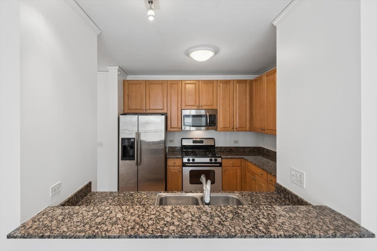 201 N WESTSHORE Drive Unit: 503