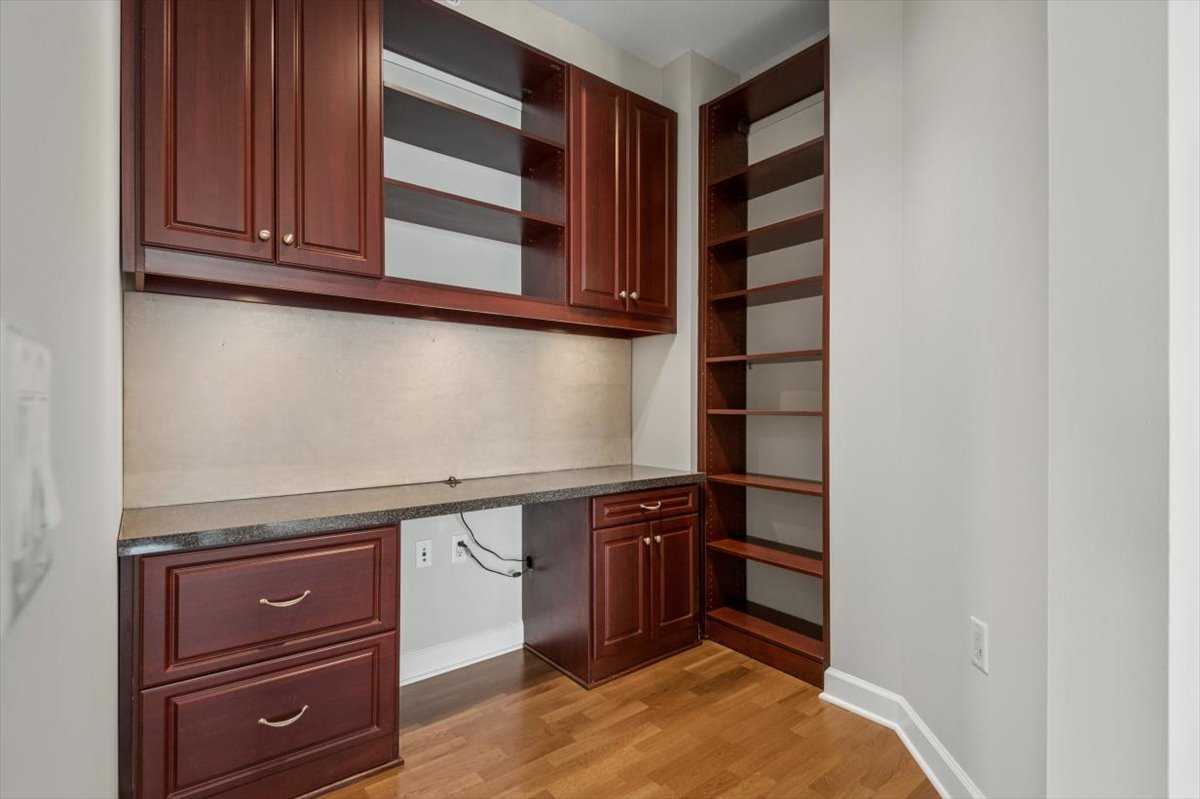 1235 S Prairie Avenue Unit: 3504